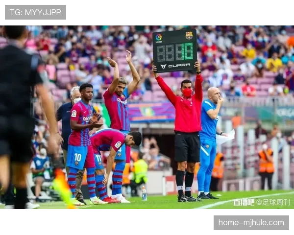 拉什福德自掏850万补差价 坚定选择留守巴萨诺坎普